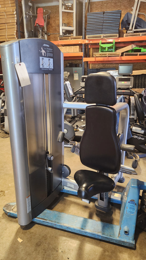 Life Fitness Signature Series Tricep Press Seated Dip