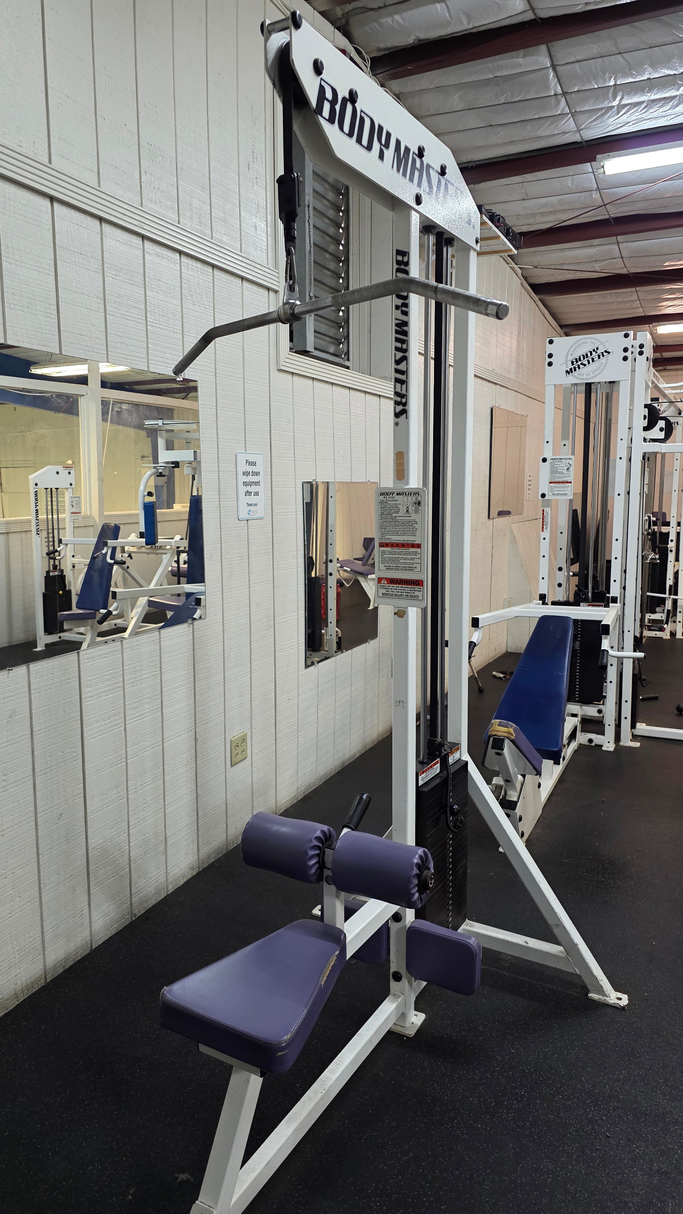 Body Masters MD212 Lat Pulldown – 300 lb Stack
