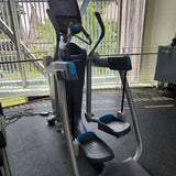 Precor AMT 885 Crosstrainer with P82 Console