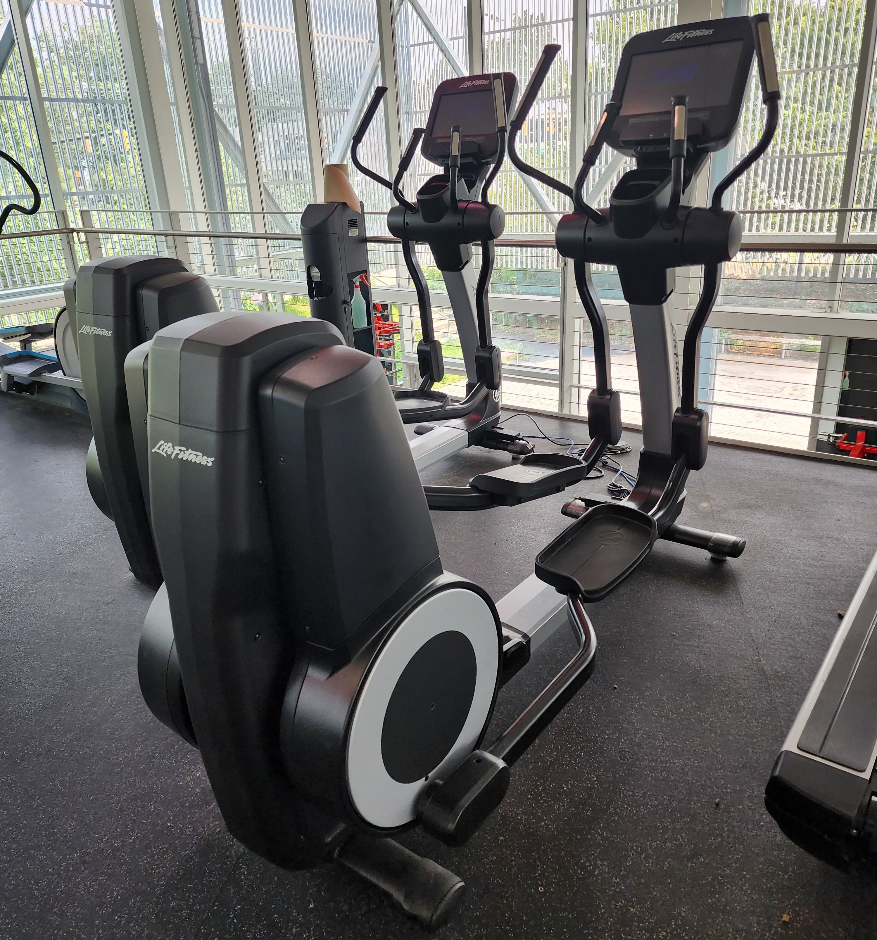 Life Fitness 95X Elliptical – Discover SE3 | Just Off Lease | CFF