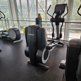Life Fitness Discover SE3 95XS Elliptical Crosstrainer