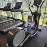 Precor EFX 883 Elliptical W/ P82 Console Converging Crossramp
