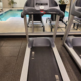 Precor 932i Experience Treadmill