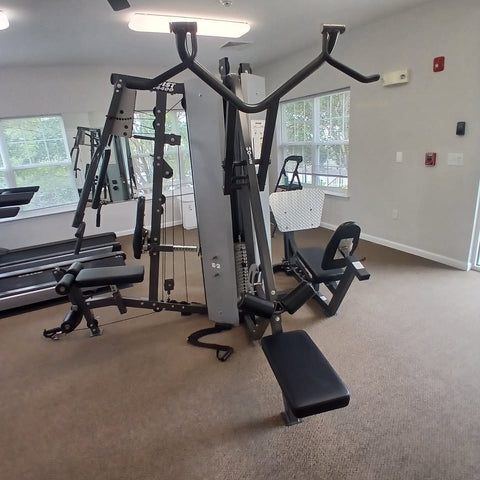Hoist Fitness H-4400 4-Stack Multi-Gym w/ Leg Press