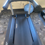 Life Fitness Integrity Treadmill w/SE3 HD Display Console