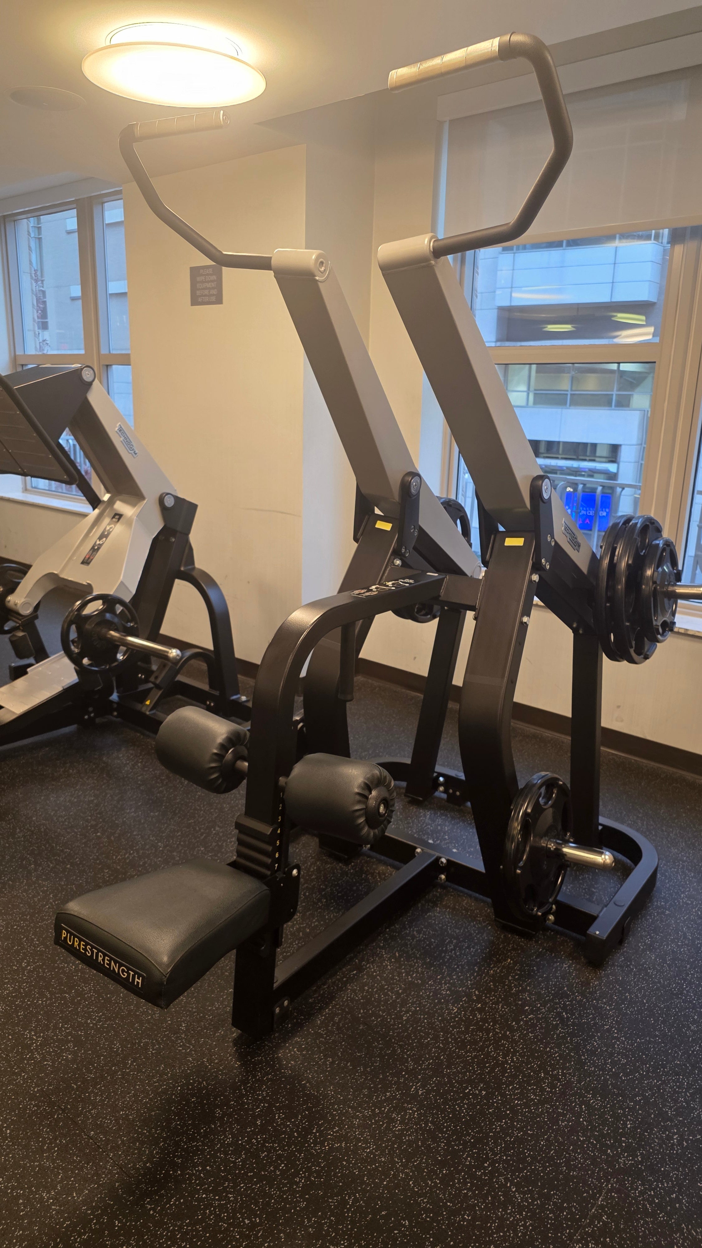 Technogym Pure Strength Lat Pulldown – Model MG2000