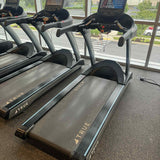 True Fitness Treadmill C900 - Envision 16" Console.1