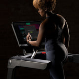 Life Fitness Club Series+ Treadmill SL and SE4