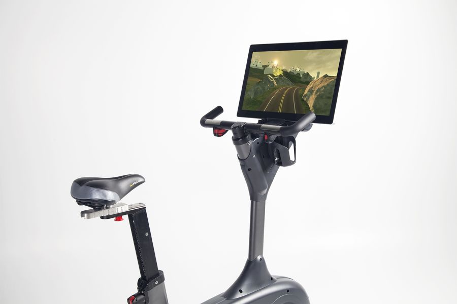 expresso interactive upright exercise bike