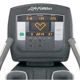 Life Fitness 95C Achieve Upright Bike