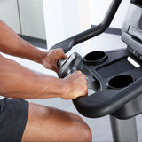 Life Fitness Club Series Upright Bike - SE3 HD