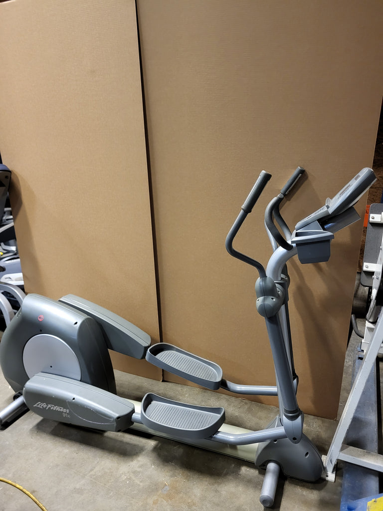 Life Fitness 91Xi Elliptical | Commercial Grade | CFF Strength Equipment