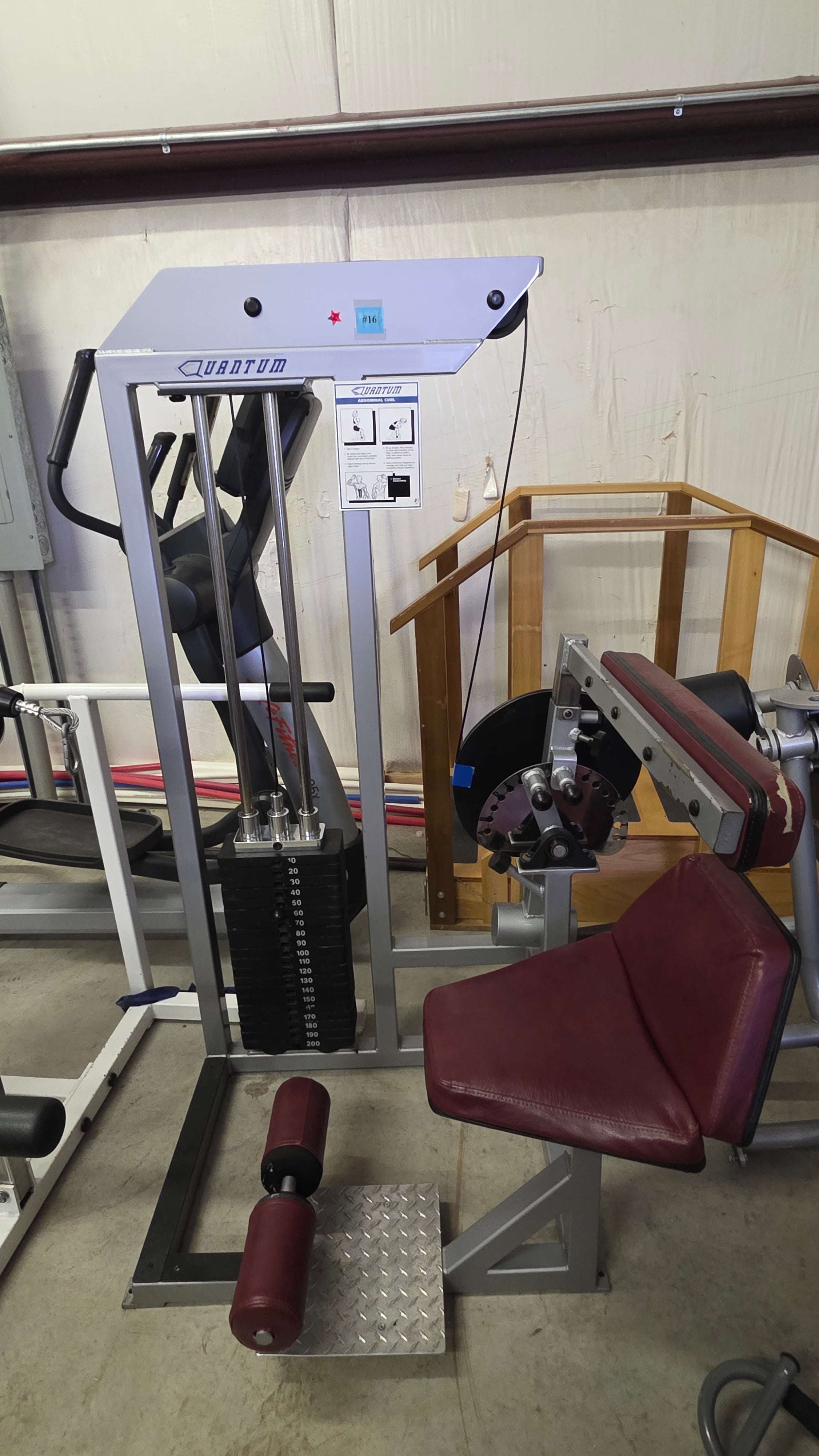 Quantum Selectorized Abdominal Curl | Seated Ab Machine