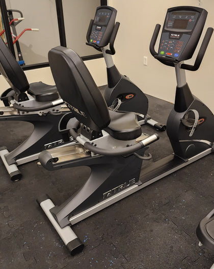 true_fitness_recumbent_bike_cs900