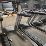 Matrix T7Xi Treadmill w/Integrated 19" Touchscreen Display