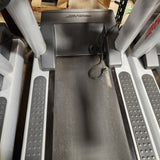 Life Fitness Integrity Series CLST Treadmill