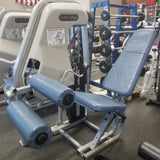 nautilus_seated_leg_curl